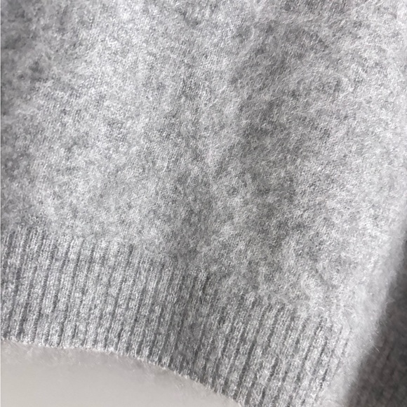 Jason Wu Soft Gray V-Neck Sweater - Picture 6 of 9